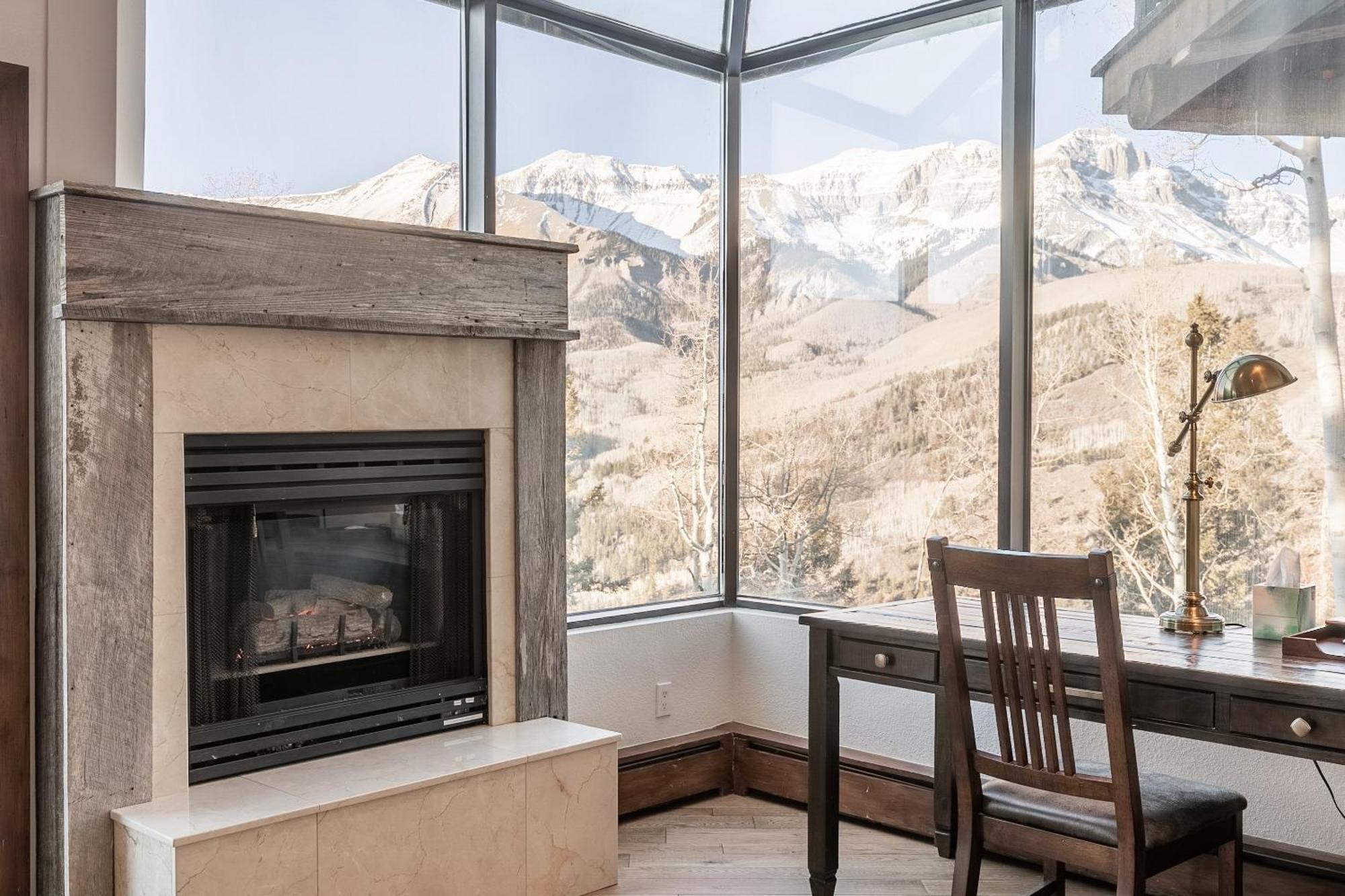 Crystal Chalet 12 By Avantstay Close To Town W Views Of San Sofia Ridge Telluride Eksteriør billede